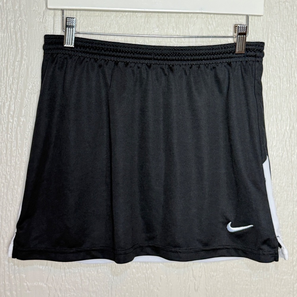 Nike Dri-FIT Womens Black White Athletic Tennis Golf Pickleball Skort Size Med